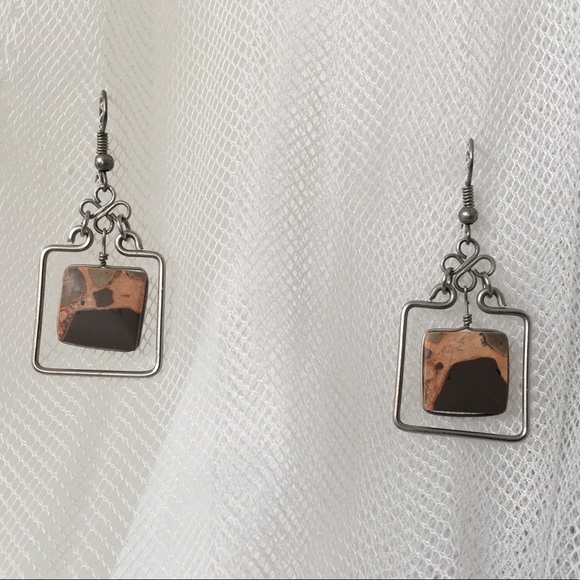 Pink and brown stone earrings - Picture 1 of 6
